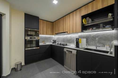 Contemporary Kitchen at Yio Chu Kang | Grande Vista