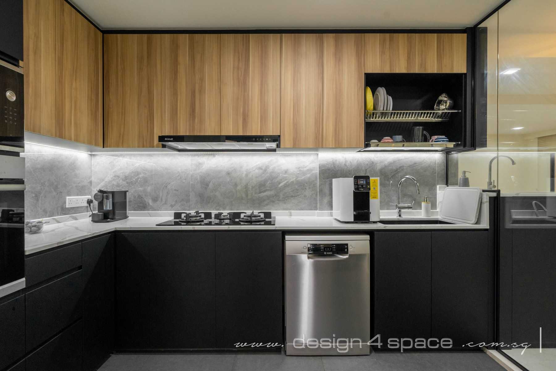 Contemporary Kitchen with Homogeneous Tiles and Wood Flooring