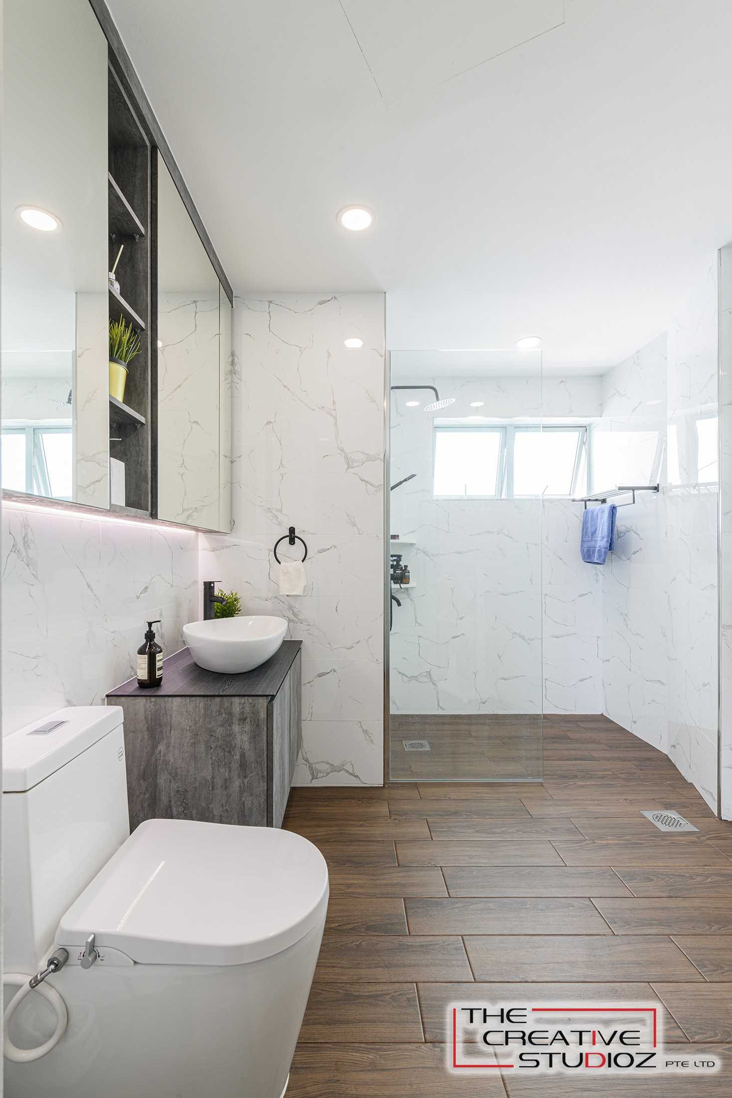 Scandinavian Bathroom with Wood Flooring and Mirror