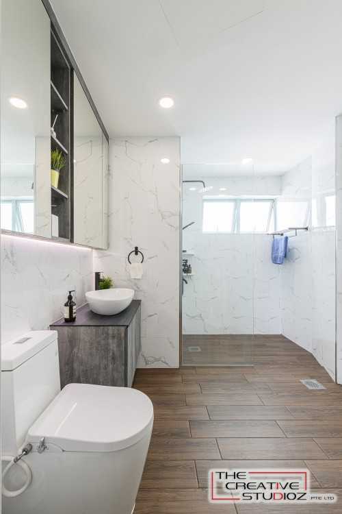 Scandinavian Bathroom at Gloucester Mansions