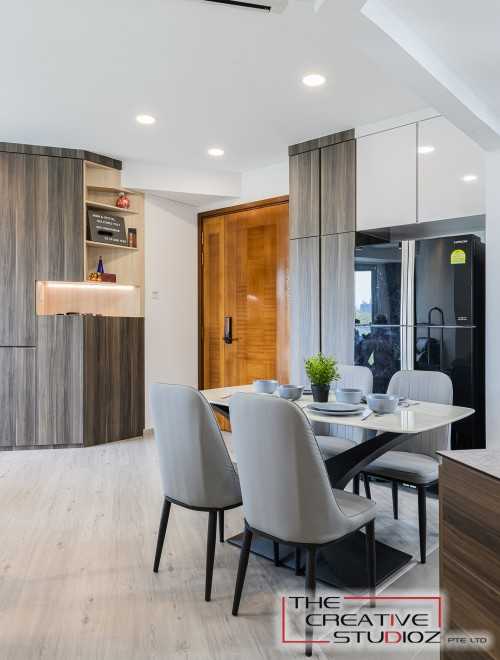 Scandinavian Dining Room at Gloucester Mansions