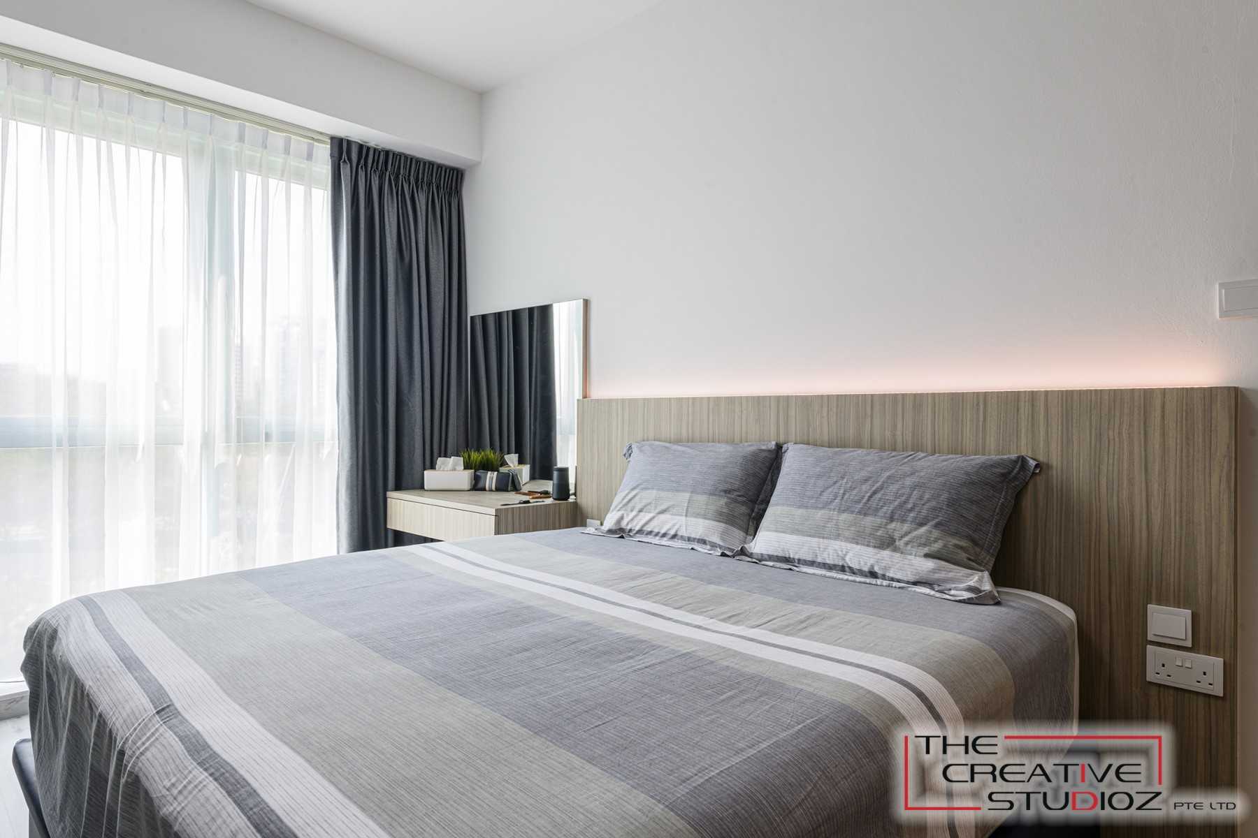 Scandinavian Bedroom with Vinyl Flooring and Bedroom Dresser