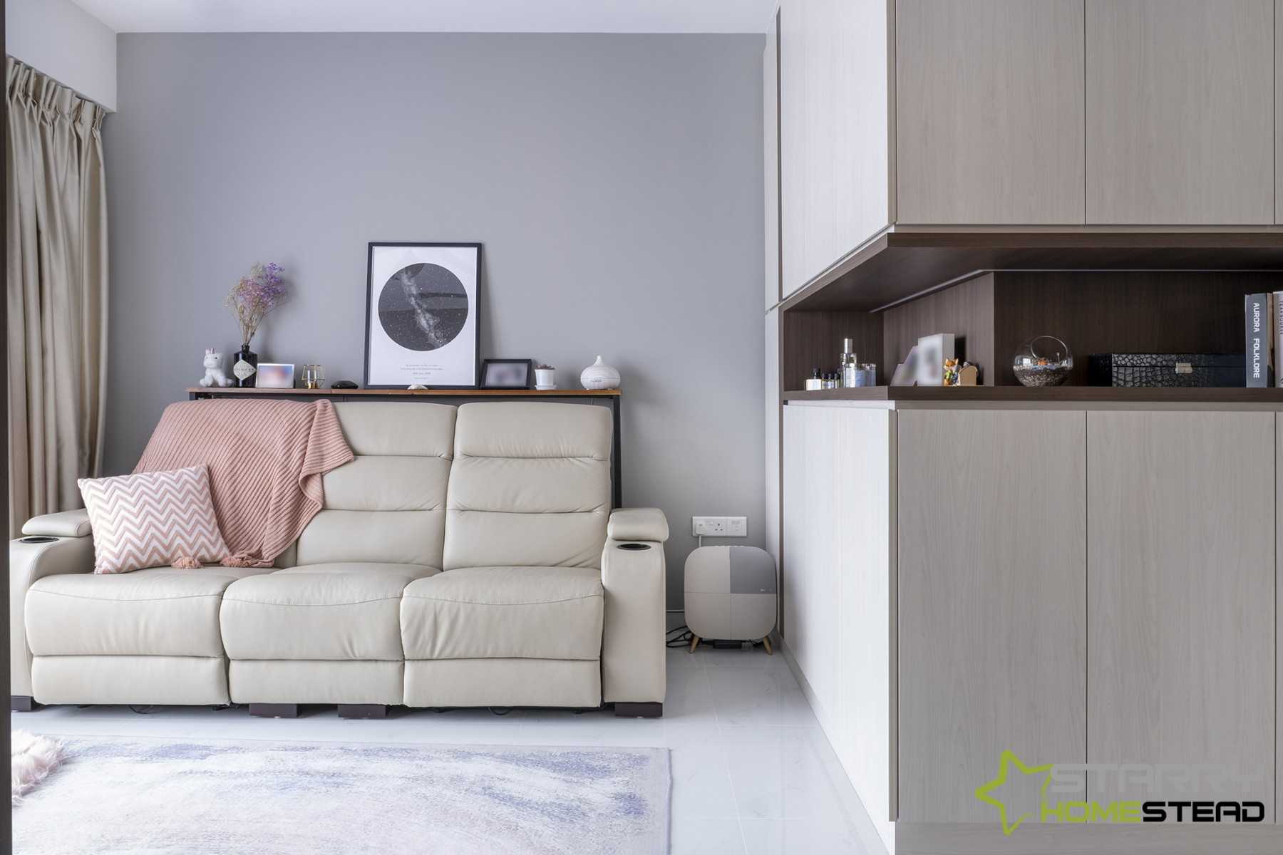 Modern Service Yard with Sofa and Display Cabinets