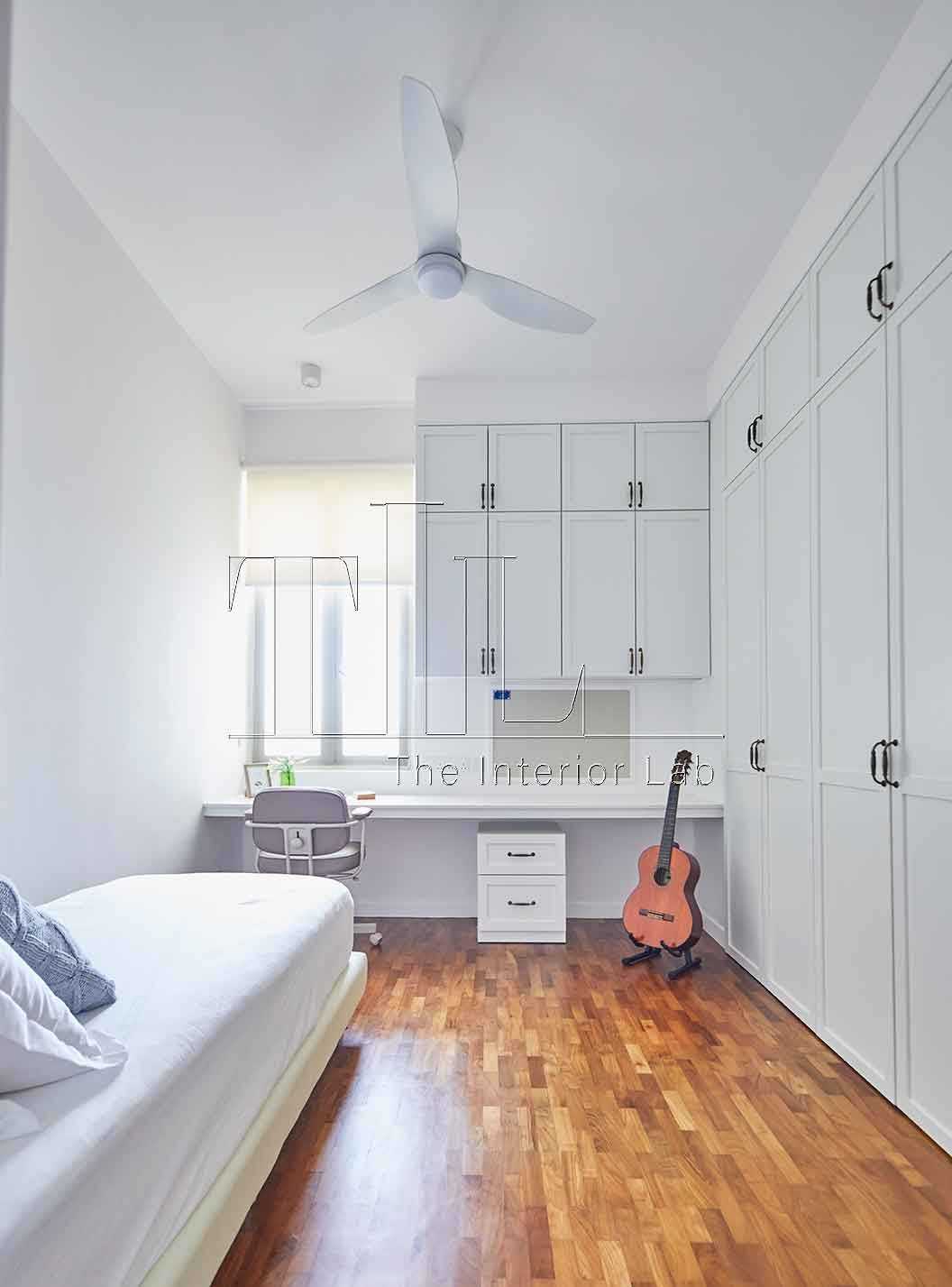 Minimalist Bathroom with Parquet Floor and Wardrobe