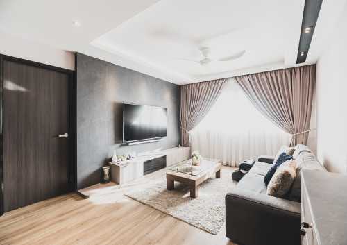 Contemporary Living Room at Pasir ris st 12 blk 190