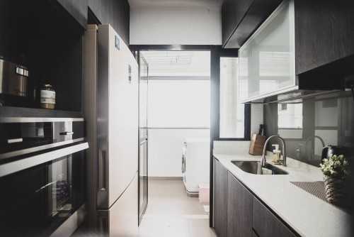 Minimalist Kitchen at tampines 606a st 61