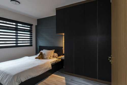Modern Bedroom at 547B Bedok North Ave 1 (Bedok North Vale)