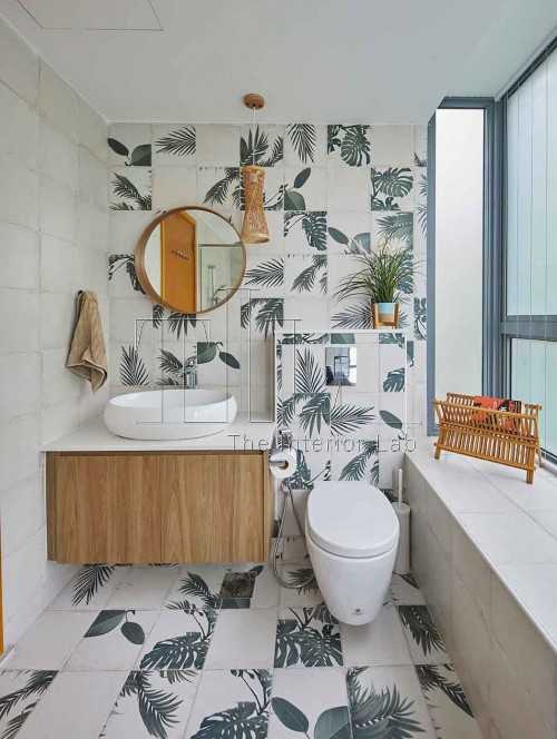 Country Bathroom at Grand Duchess