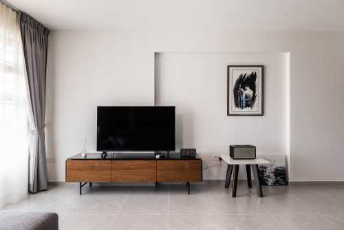Contemporary Living Room at Bukit Batok West Ave 8