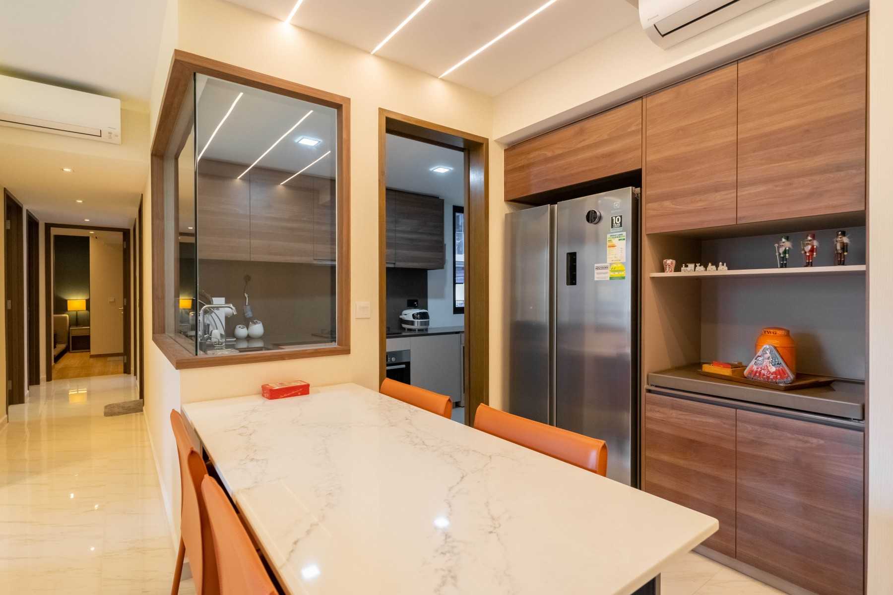 Modern Dining Room with Ceiling Light and Dining Table