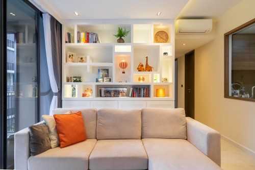 Modern Living Room at Bukit Batok | Le Quest II
