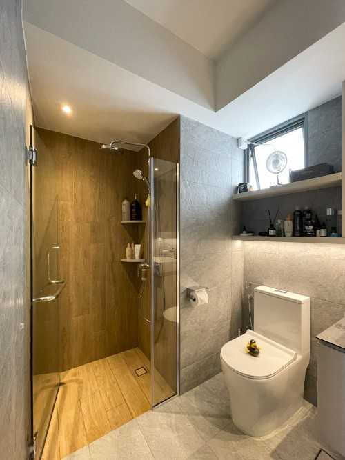 Scandinavian Bathroom at Bedok Reservoir Crescent