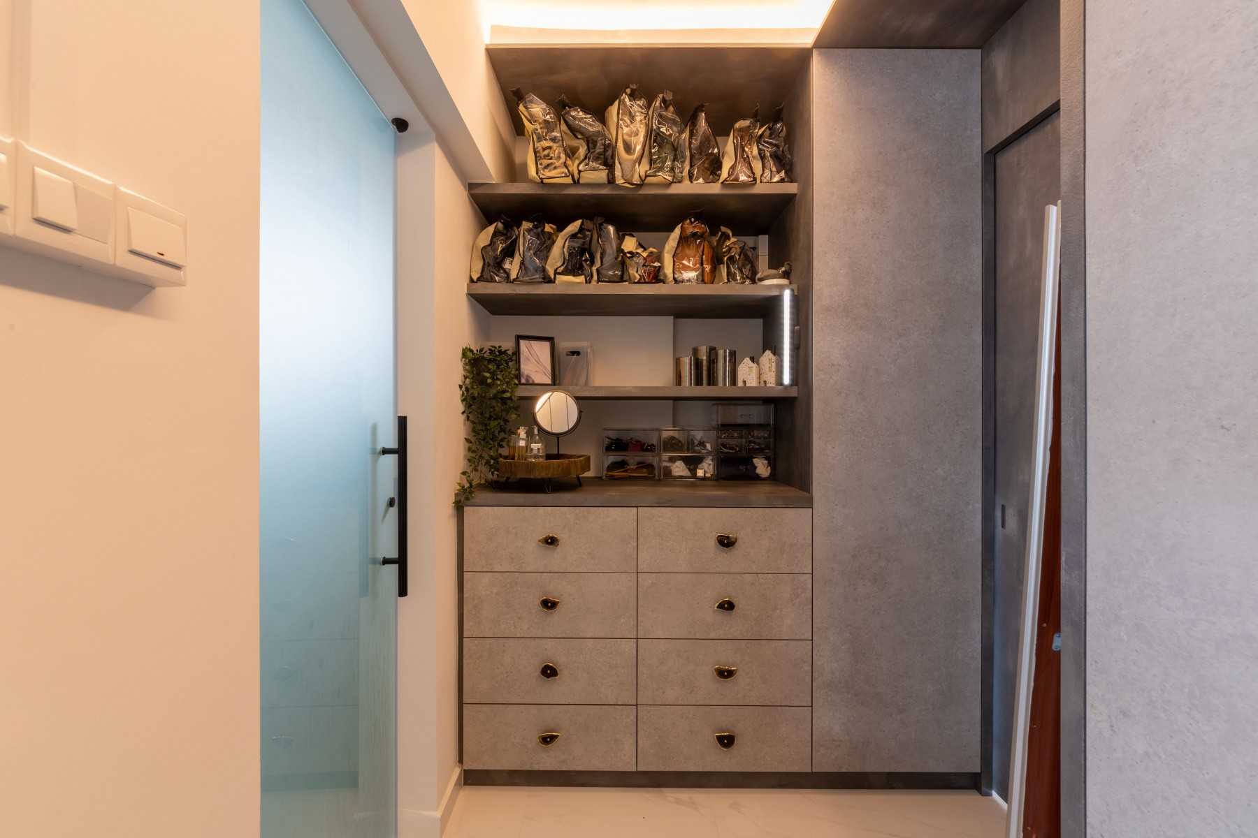 Modern Entryway with Shoe Rack and Shoe Cabinets