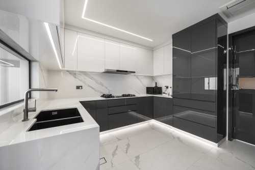 Contemporary Kitchen at Yong An Park