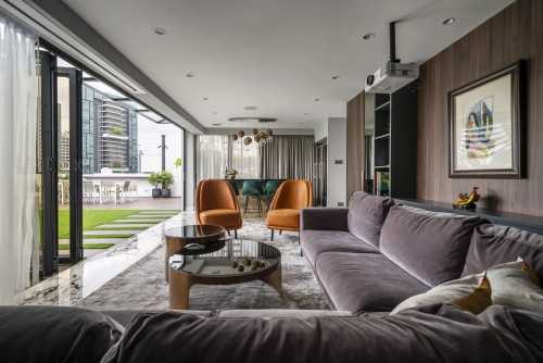 Contemporary Home Theatre at Yong An Park