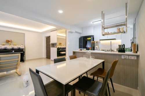 Contemporary Dining Room at Toa Payoh | 82 Toa Payoh