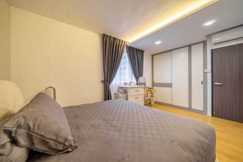 Contemporary Bedroom at Toa Payoh | 82 Toa Payoh