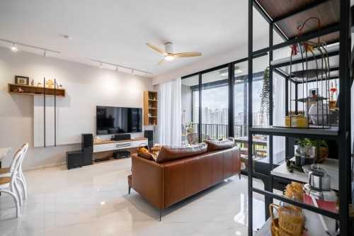 Modern Living Room at Bukit Batok | Le Quest III