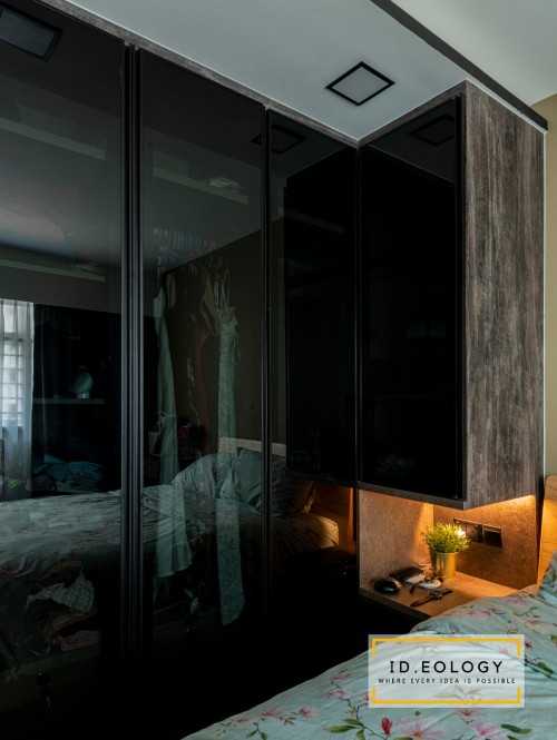 Industrial Bedroom at 365C Anchorvale