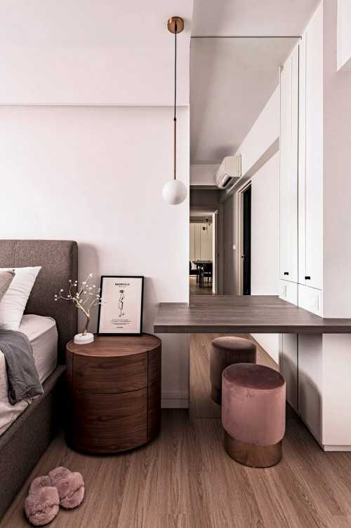 Contemporary Bedroom at BTO Apartment at Toa Payoh East
