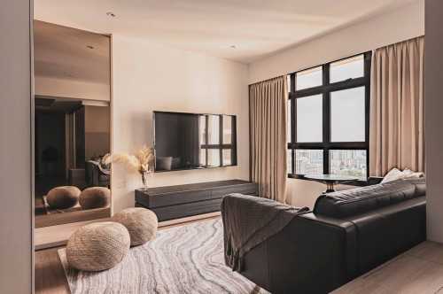 Contemporary Living Room at BTO Apartment at Toa Payoh East