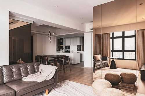 Contemporary Living Room at BTO Apartment at Toa Payoh East