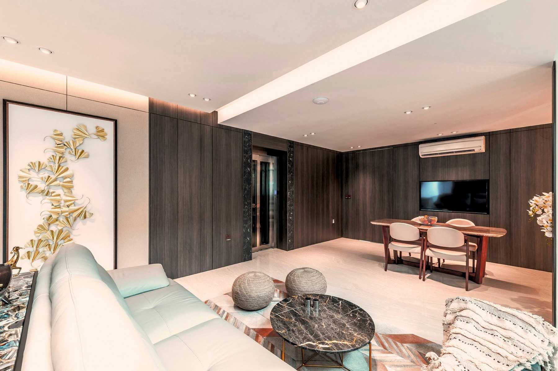 Contemporary Living Room with Sofa and Coffee Table