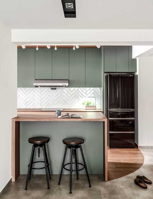 Modern Dining Room at Pasir Ris Street 51, Singapore