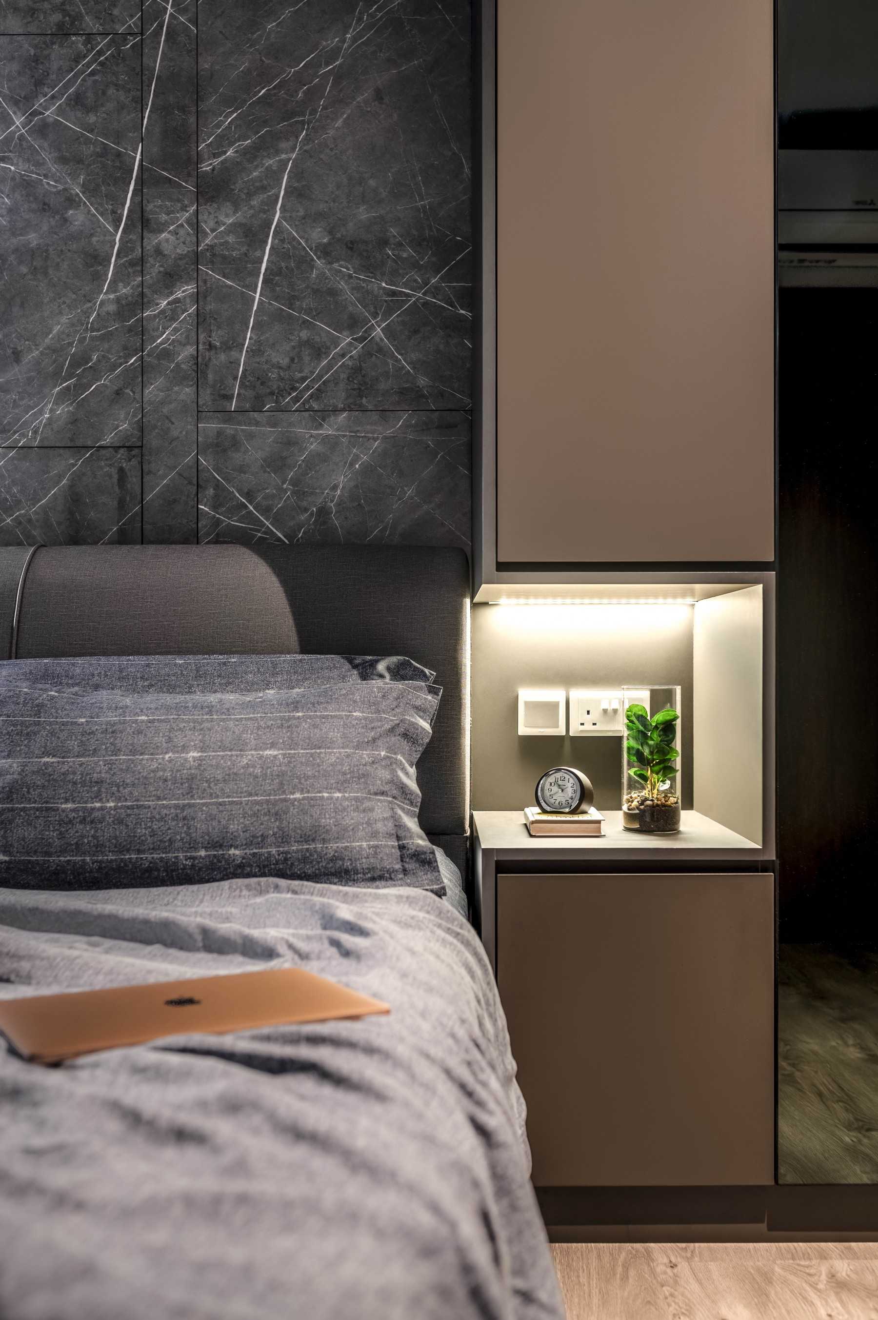 Contemporary Bedroom with Queen Bed and Bed