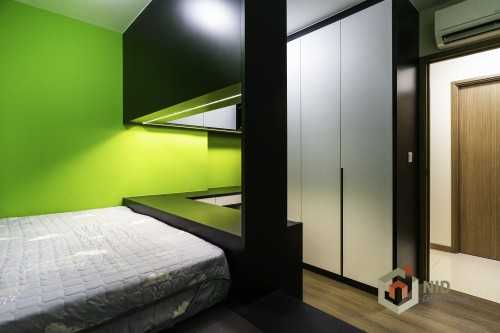 Contemporary Bedroom at 409D NorthShore Drive
