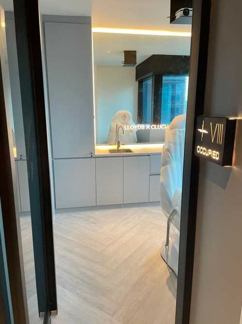 Modern Bathroom at Lloyds X Crucial