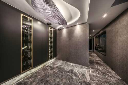 Modern Entryway at Ocean Drive, Singapore