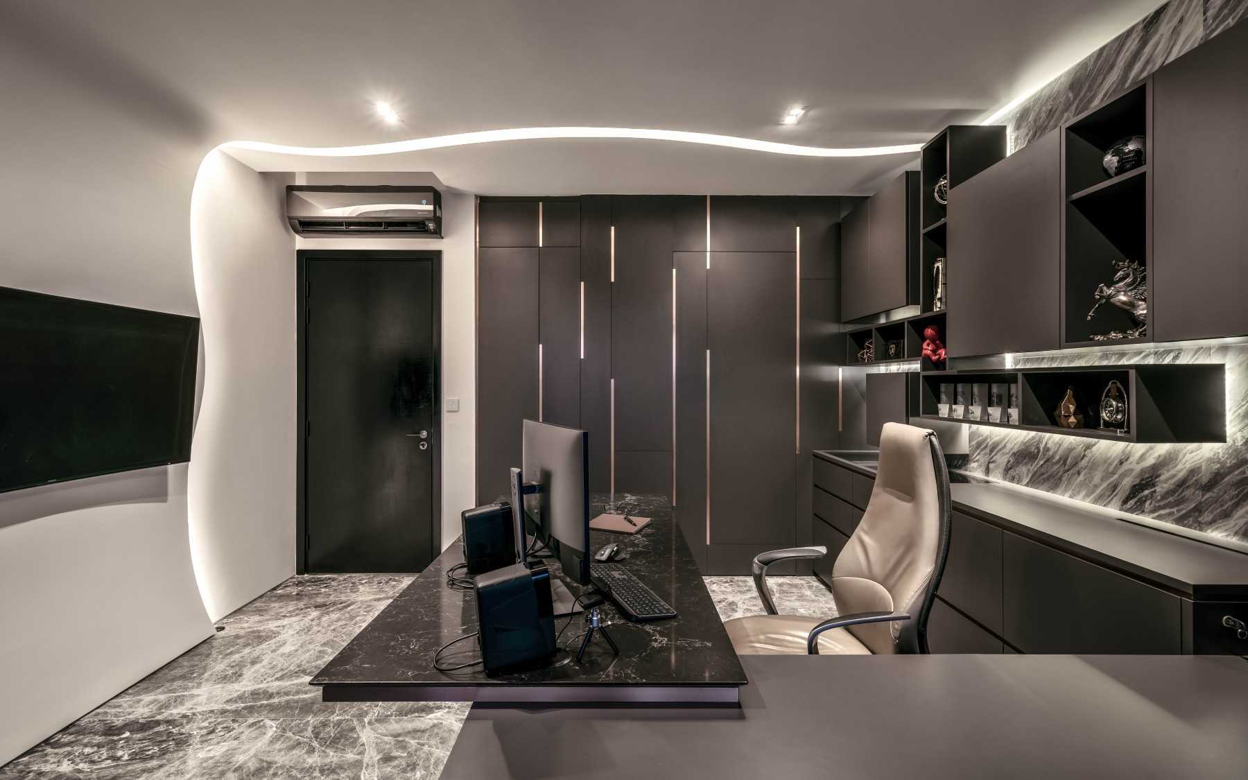 Modern Study with Bookshelf and Desk