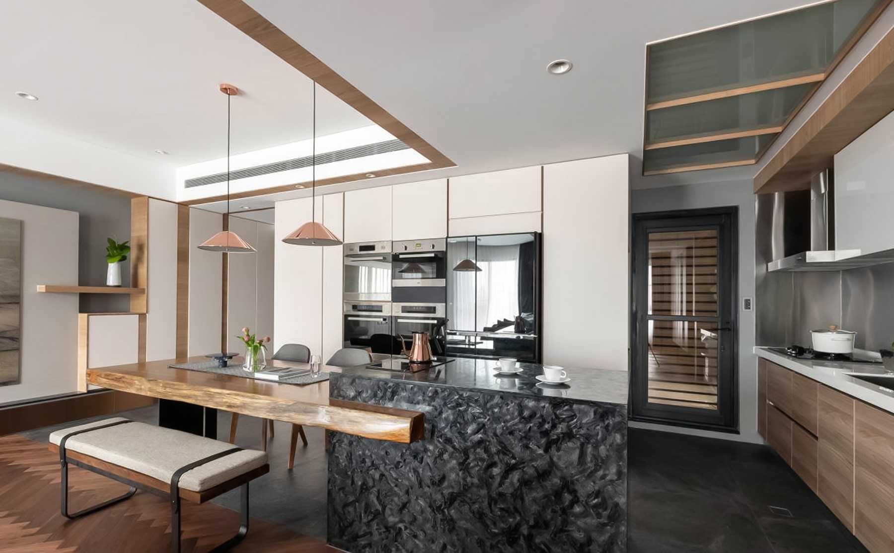 Modern Kitchen with Wood Flooring and TV Console