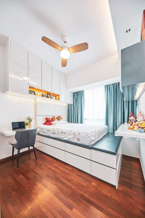 Modern Bedroom at 79 Livia