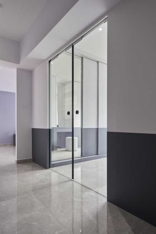 Contemporary Bedroom at 221A Bedok