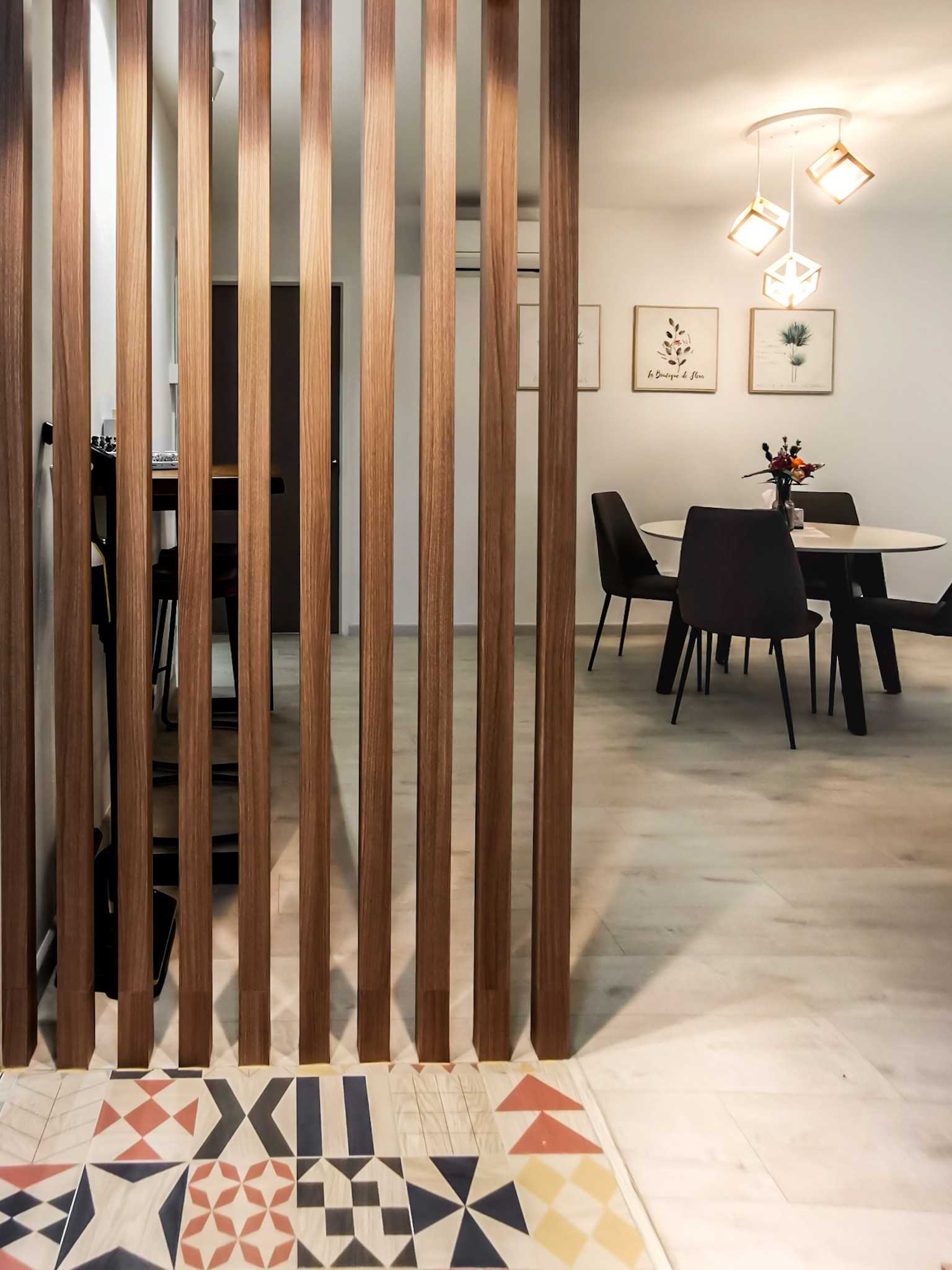 Scandinavian Entryway with Vinyl Flooring and Doormats