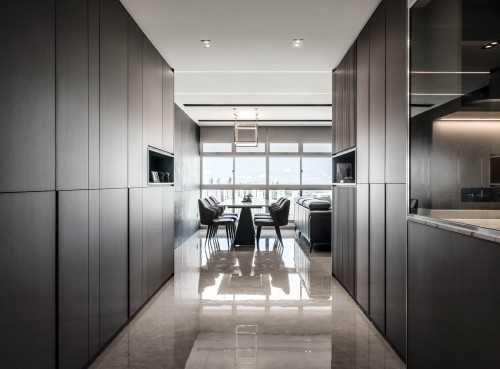 Modern Entryway at Strathmore Ave, Singapore