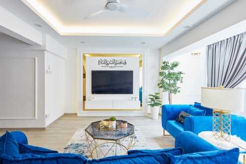 Contemporary Living Room at 611 Yishun