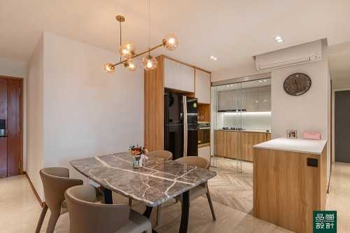Scandinavian Dining Room at Lilydale