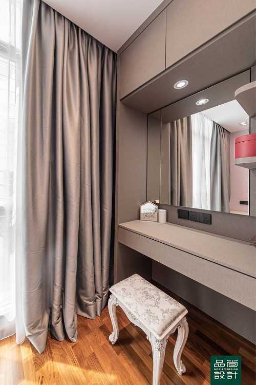 Scandinavian Bedroom at Lilydale