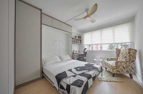 Contemporary Bedroom at 312 Tampines St 33