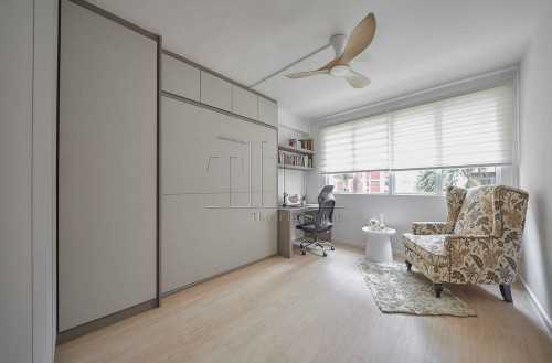 Contemporary Bedroom at 312 Tampines St 33