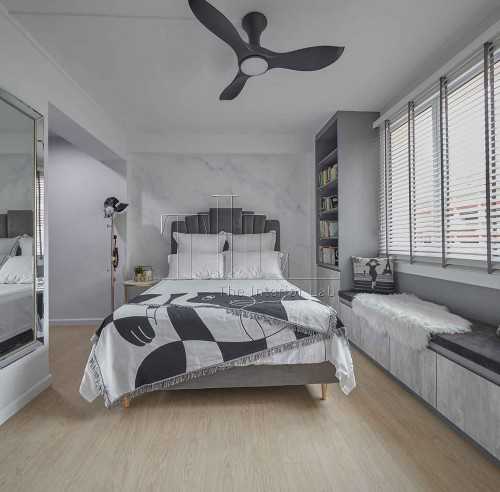 Contemporary Bedroom at 312 Tampines St 33