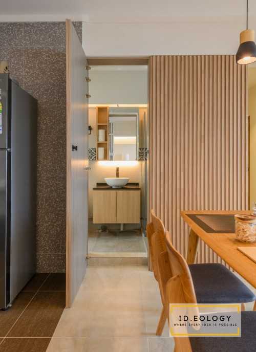 Minimalist Dining Room at 36 Toa Payoh