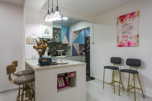 Modern Dining Room at Toh Guan Rd