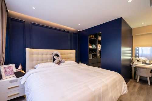 Modern Bedroom at Bukit Merah | Telok Blangah Heights