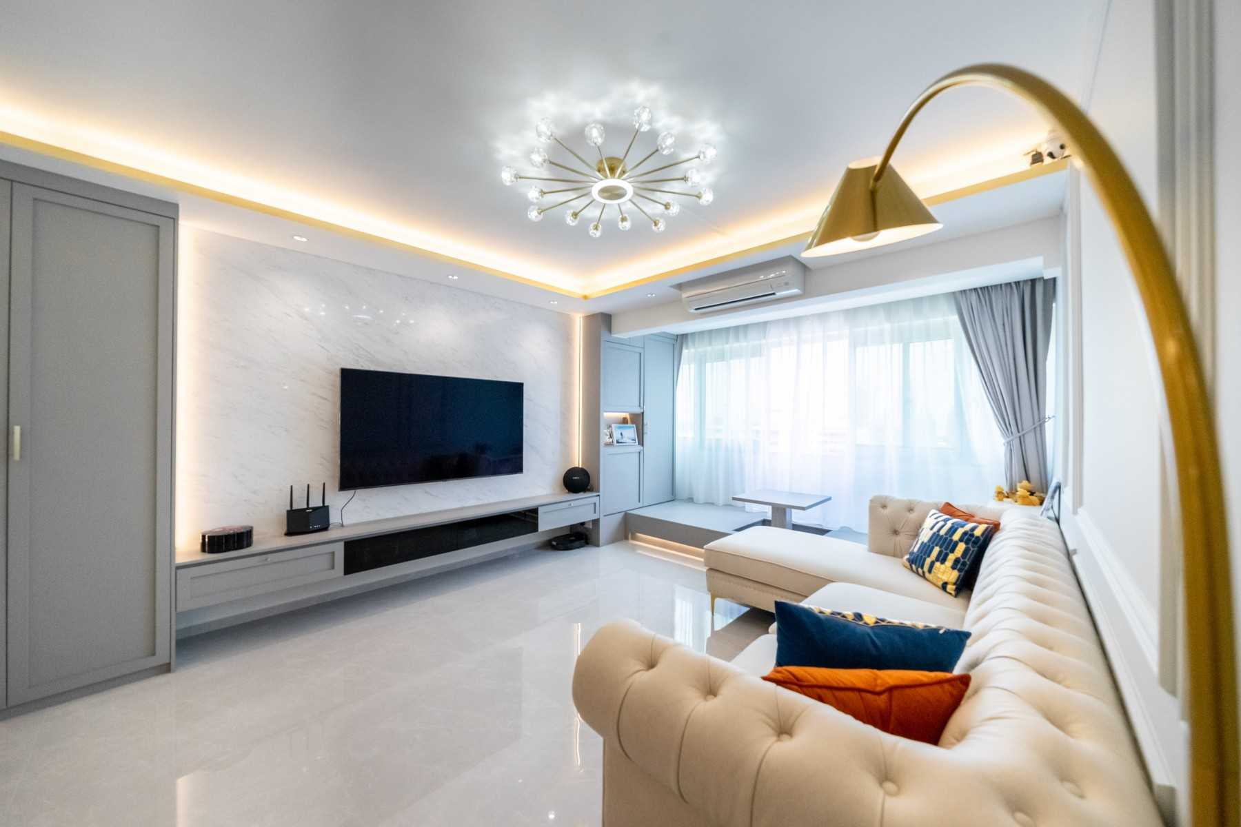 Modern Living Room with Drop Light and Drop Ceiling