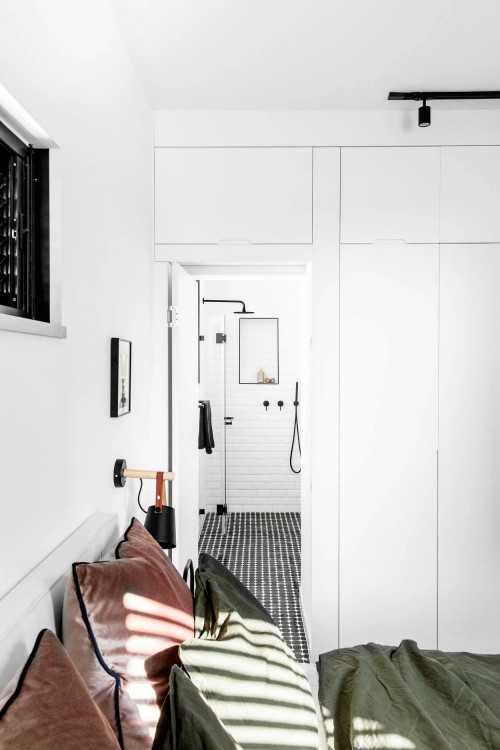 Contemporary Bathroom at Condo @ Tiong Bahru