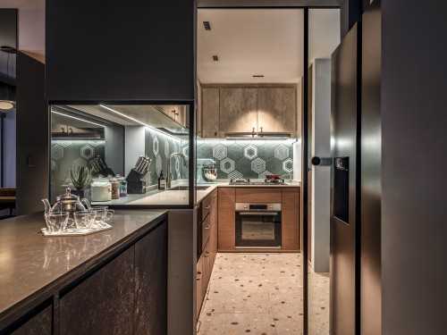 Modern Kitchen at Waterbay Condo, Singapore